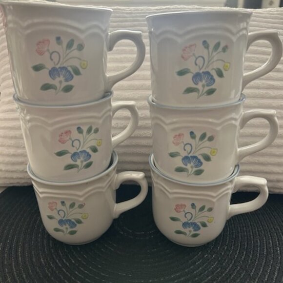 Vintage "Floral Expressions" Stoneware Japan - Set of 6 Cups & Saucers - Picture 3 of 9